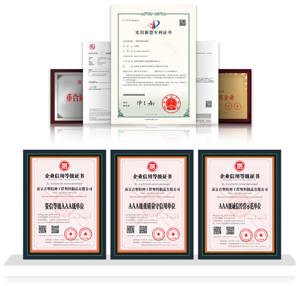 1621587125822307gcRF.jpg PEEK_07.jpg